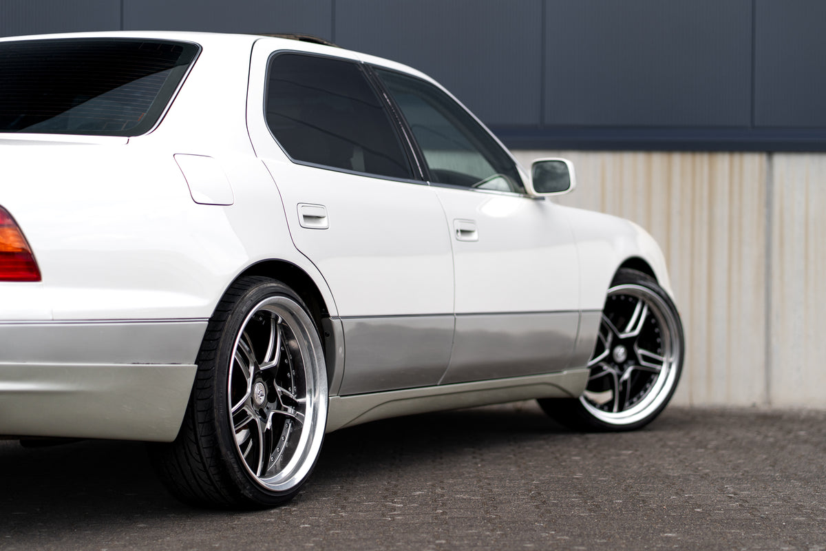 Toyota Celsior